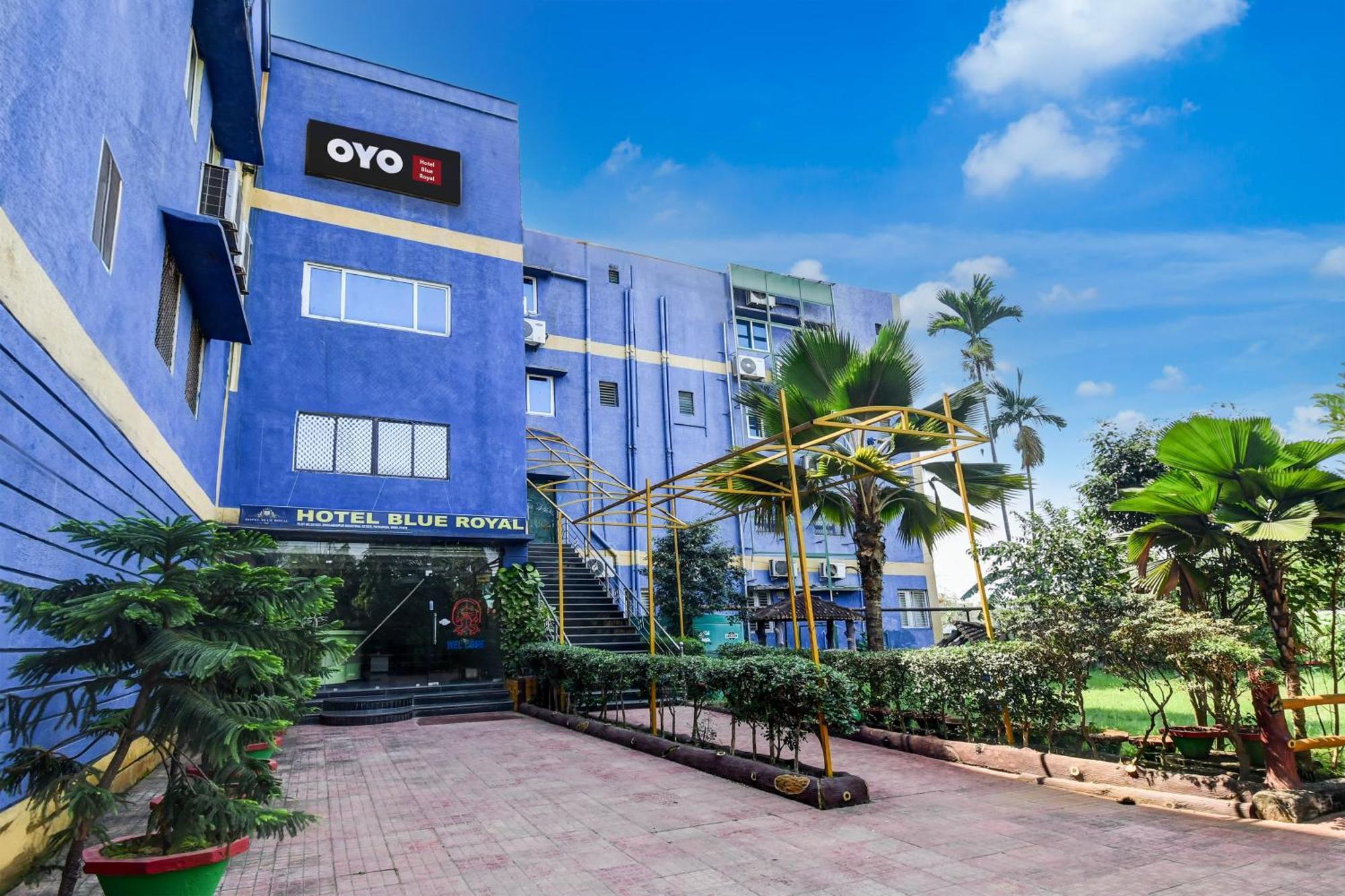 Hotel O Blue Royal Bhubaneswar Exteriör bild